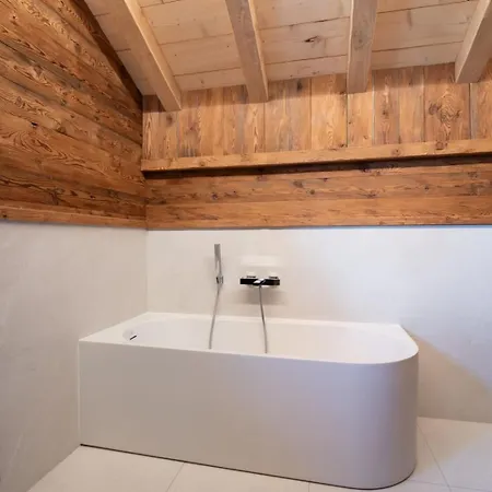 Le Refuge De Lola Family With Hot Tub Games & Fireplace Gérardmer